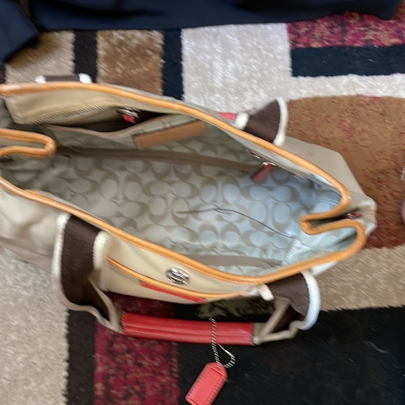 Coach tote - Picture 3 of 5